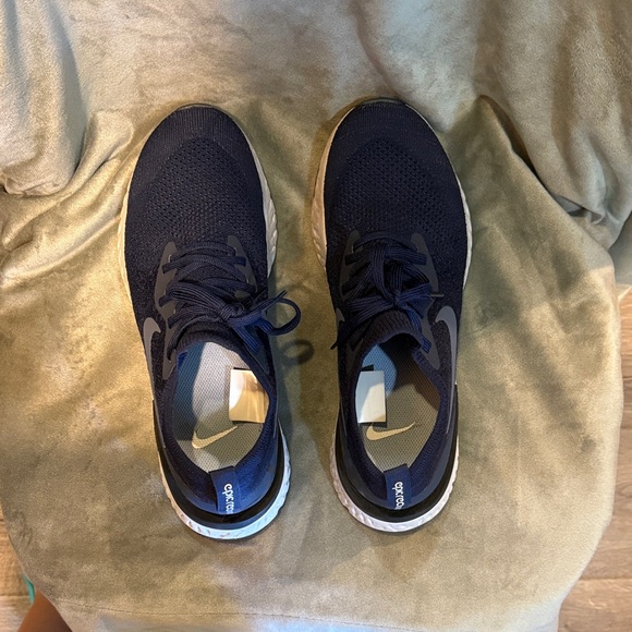 Nike Navy Blue Epic React - Picture 7 of 8